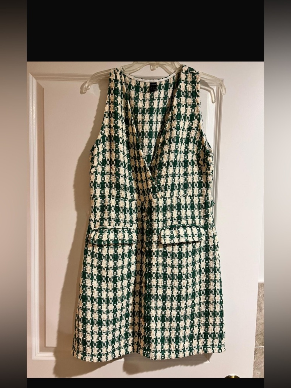 Green and Cream Houndstooth Tweed Sleeveless Dress